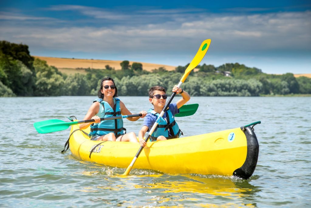 Canoë au lac de Bairon