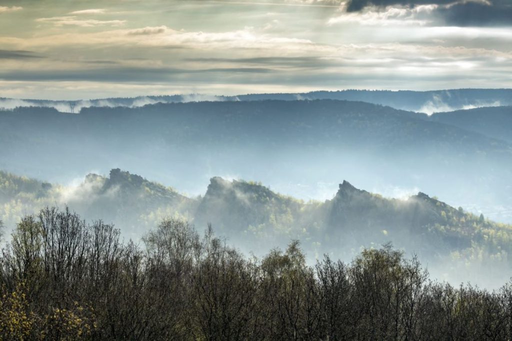 Rochers des Quatre Fils Aymon à Bogny-sur-Meuse.