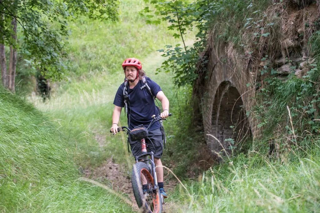 Trottinette électrique tout terrain à Charlemont à Givet dans les Ardennes