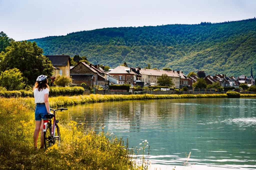 La Meuse à vélo / EuroVelo 19 à Monthermé