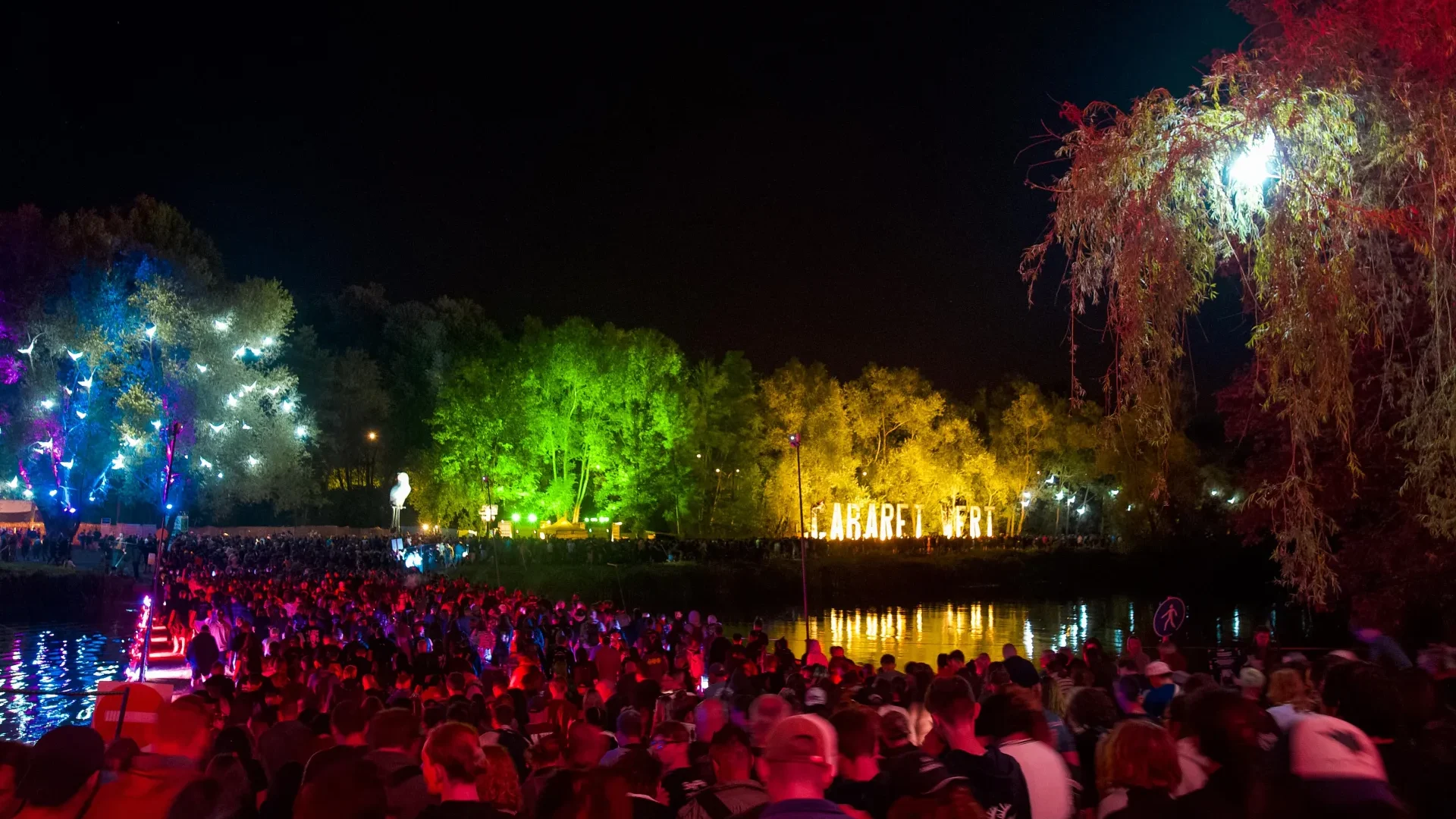 Festival Cabaret Vert à Charleville-Mézières dans les Ardennes de nuit